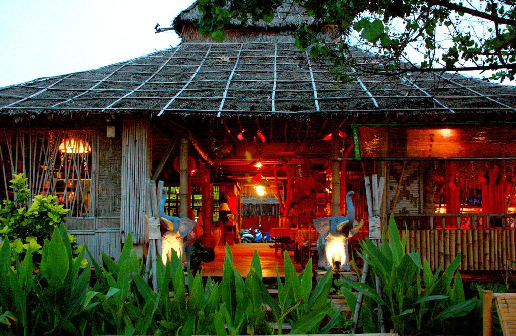 Cha-Ba Bungalow & Art Gallery 란타섬 외부 사진
