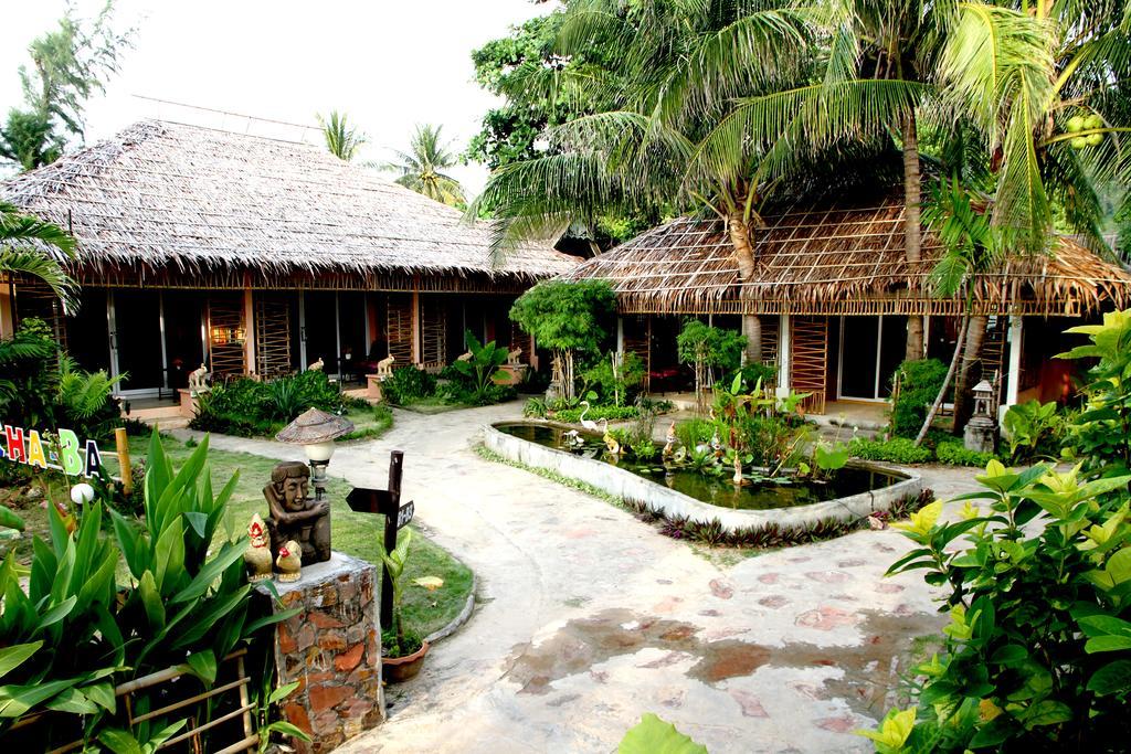 Cha-Ba Bungalow & Art Gallery 란타섬 객실 사진