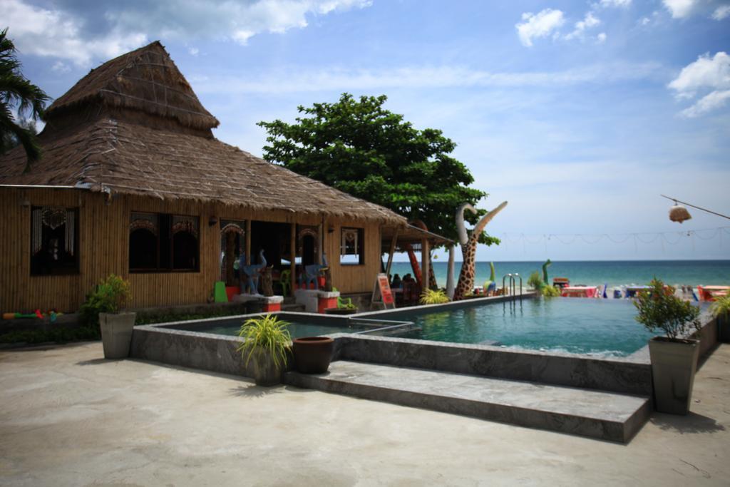 Cha-Ba Bungalow & Art Gallery 란타섬 외부 사진